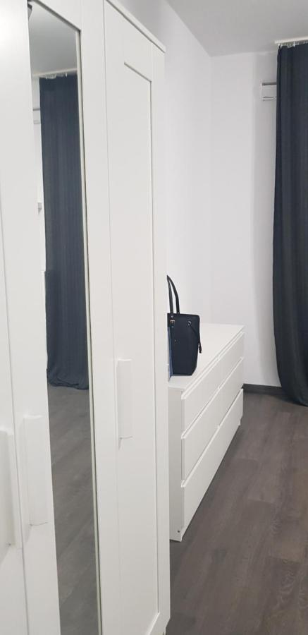 Apartament Kawalerka Mieszkanie Warszawa Extérieur photo